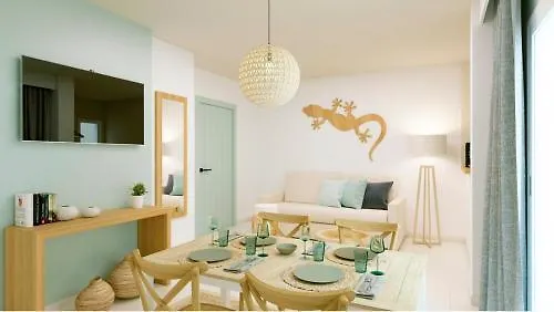 卢斯阿科斯公寓式酒店